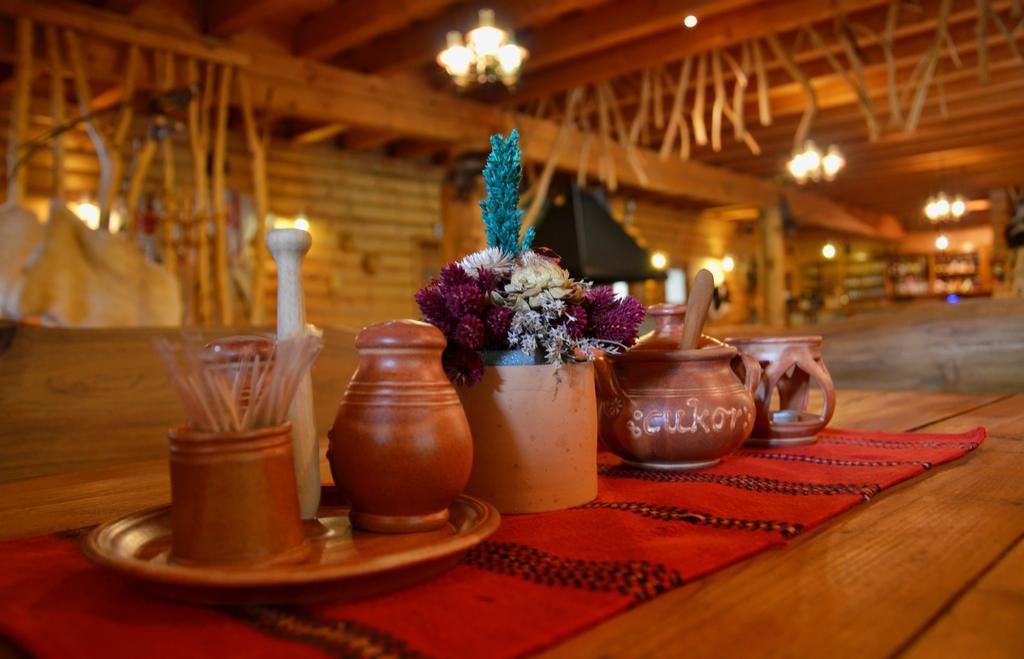 Koliba U Sidla Hotel Levice Ngoại thất bức ảnh