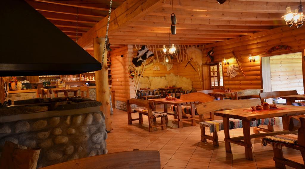 Koliba U Sidla Hotel Levice Ngoại thất bức ảnh