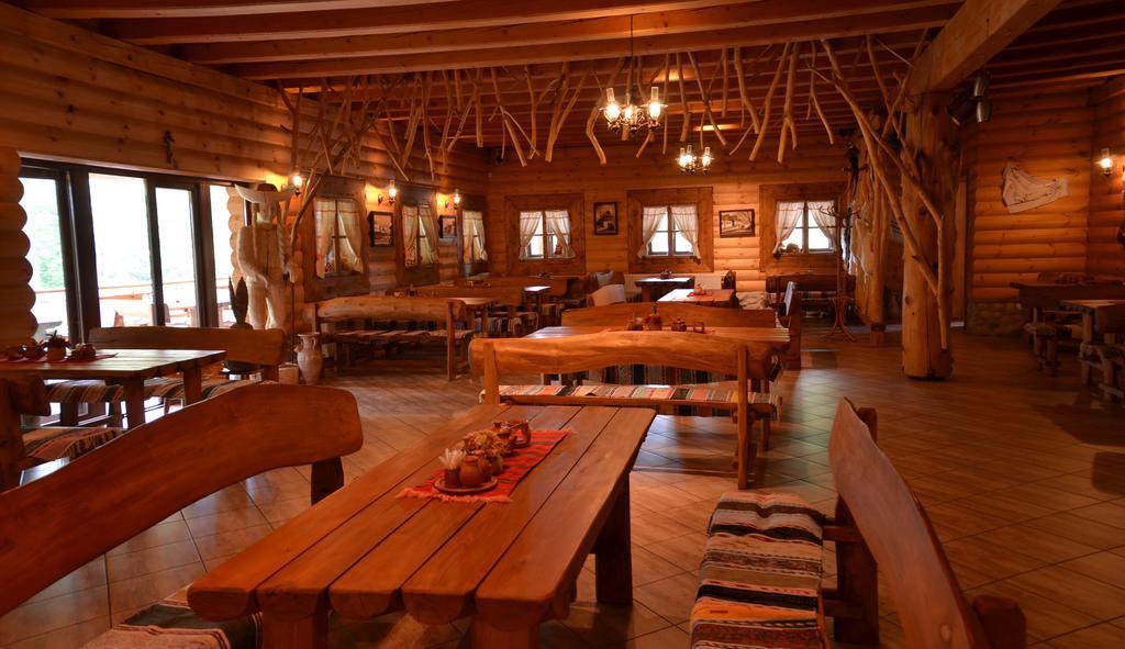 Koliba U Sidla Hotel Levice Ngoại thất bức ảnh
